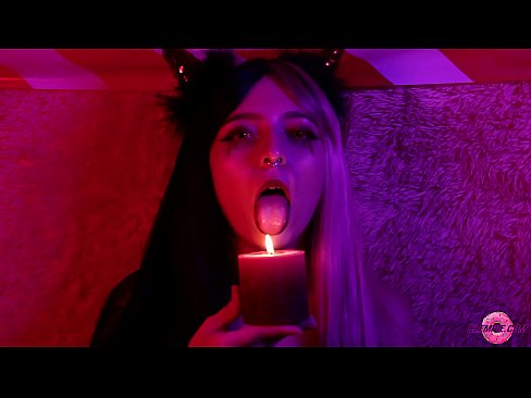 ❤️ מציצה נלהבת מ-Sexy Succubus עם הגשמה בפה ☑ סרטון מזוין  ב-iw.sexvideosex.top ❌❤